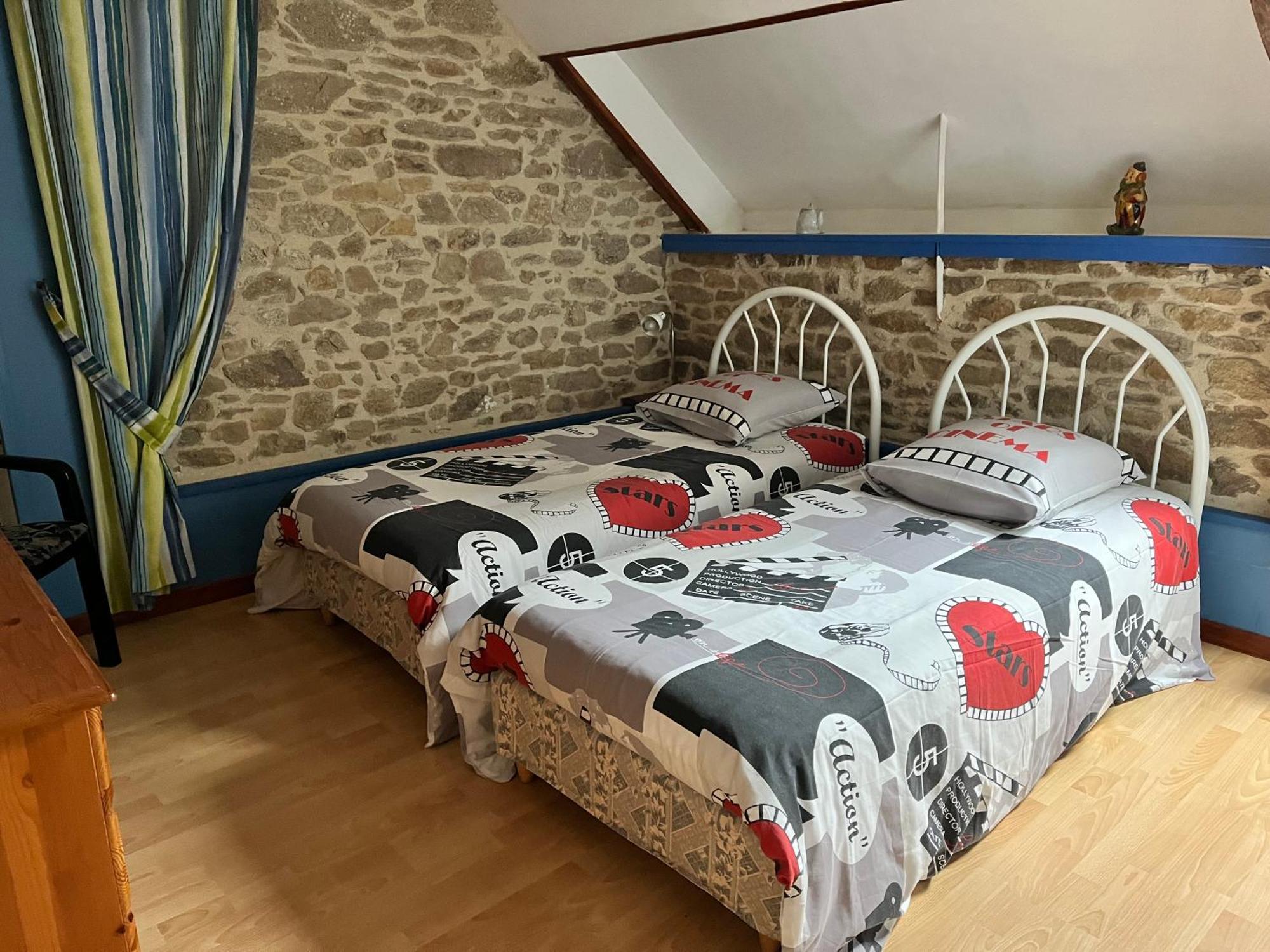 Les D'amis Holiday home *