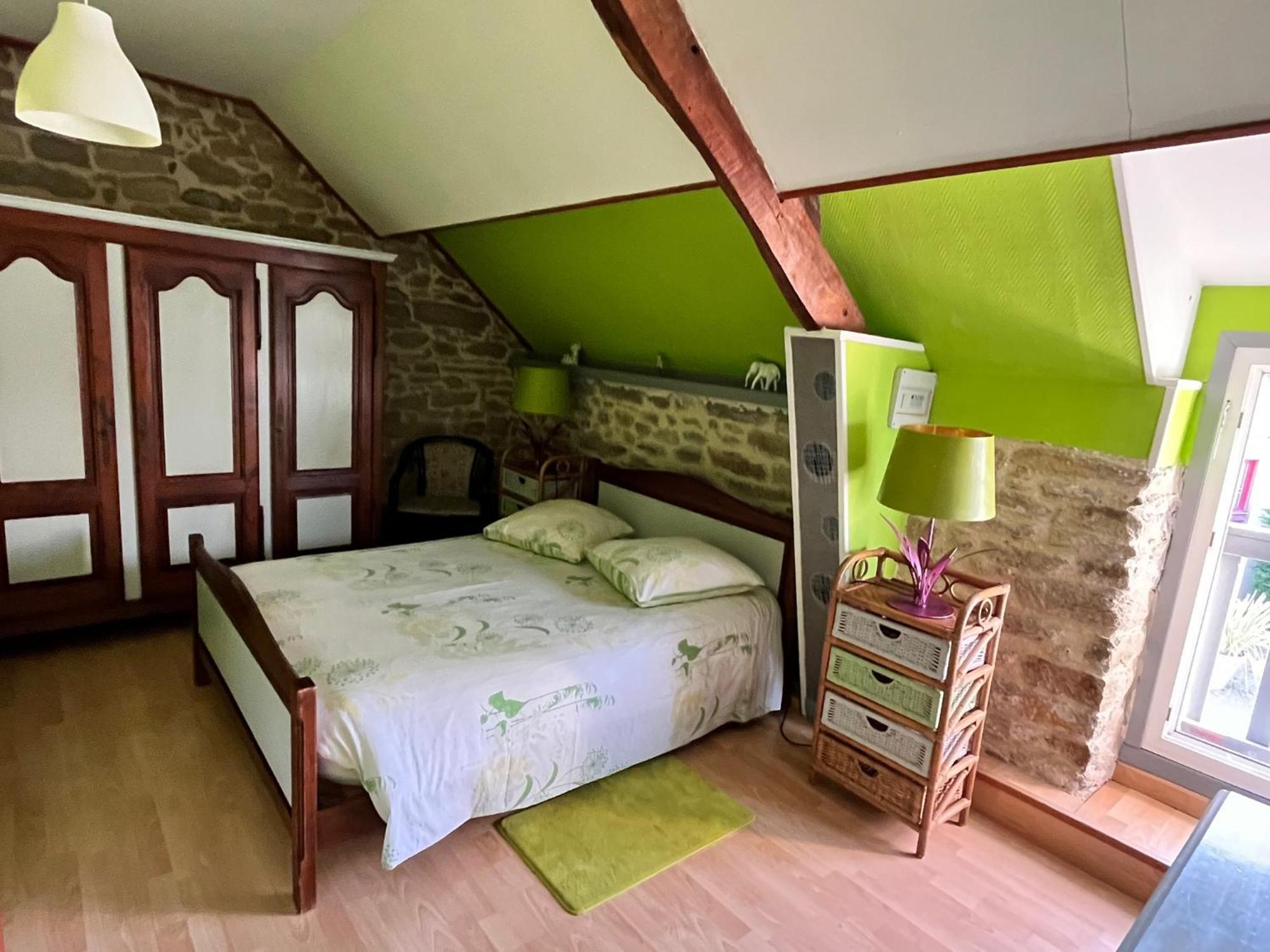 Les D'amis Holiday home *